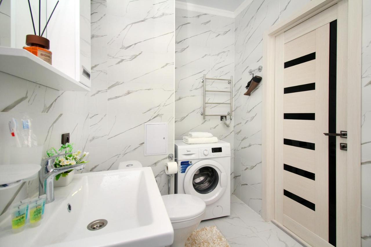 Cozy Studio In The Best Area! 3 Almatı Dış mekan fotoğraf