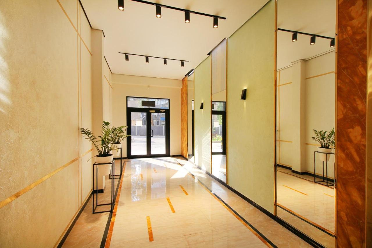 Cozy Studio In The Best Area! 3 Almatı Dış mekan fotoğraf